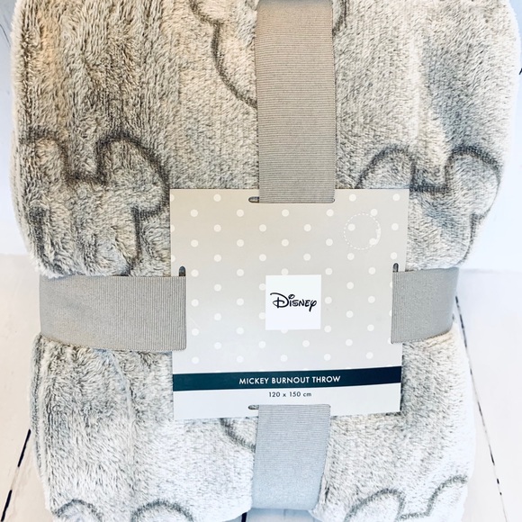 Primark Bedding Disney Mickey Mouse Burnout Throw Blanket